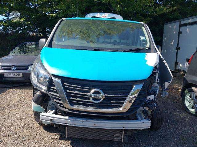 Nissan NV300