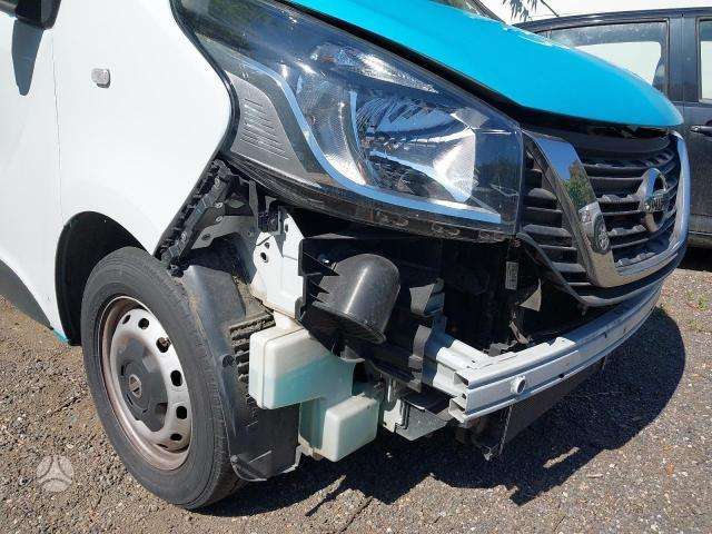 Nissan NV300