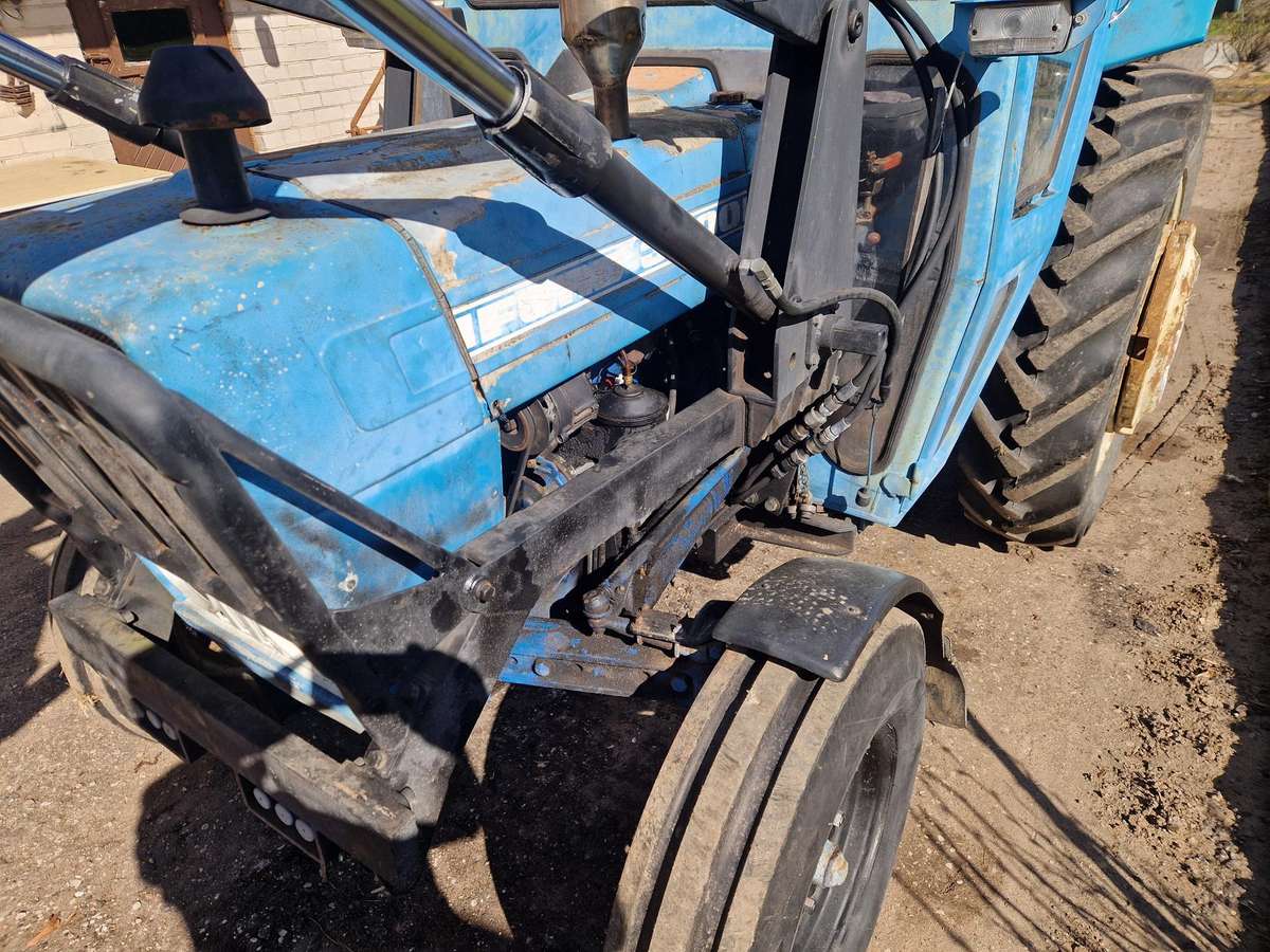 Ford 3000, tractors