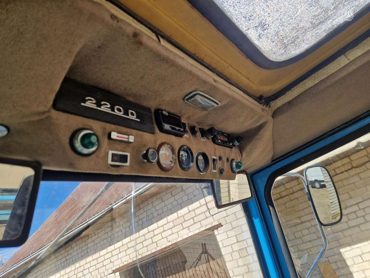 Ford 3000, tractors