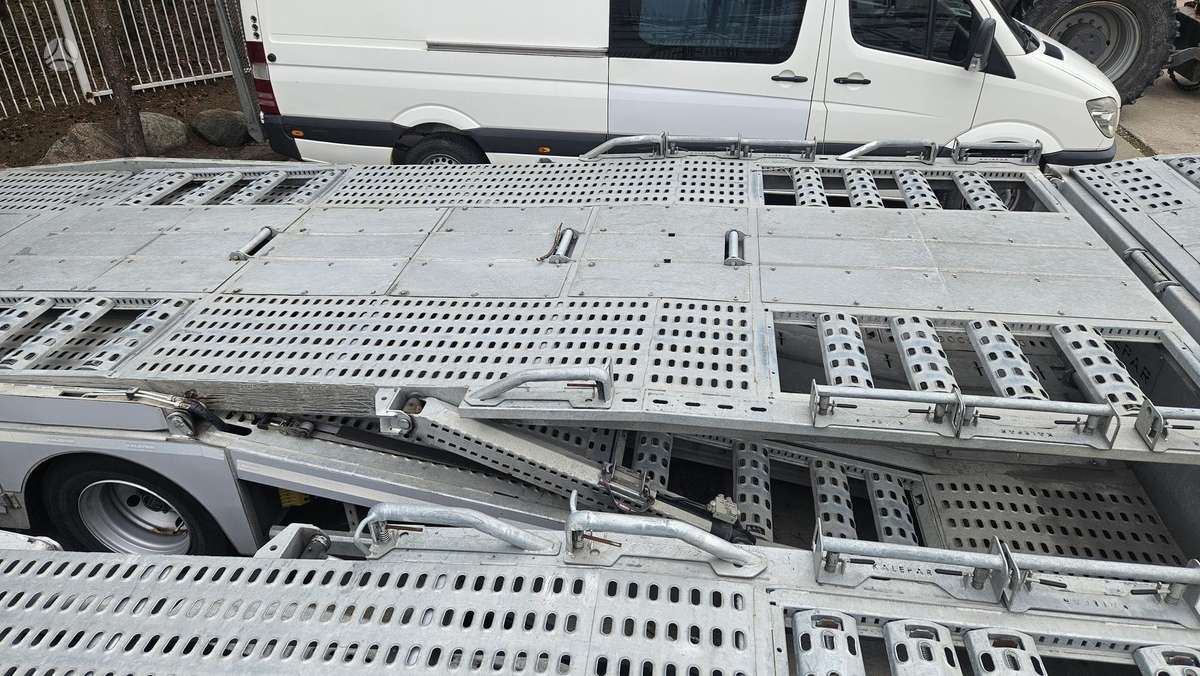 -Kita- Kalepar KLP 2Y, auto transporter