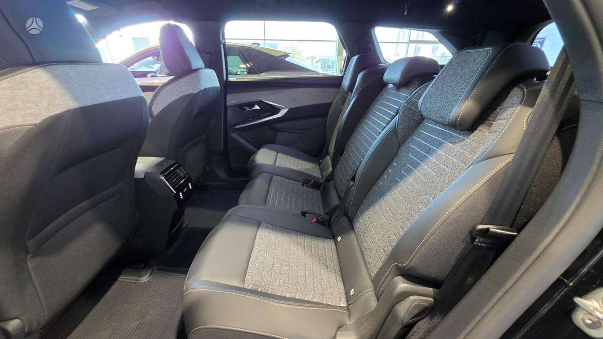 Peugeot 5008 - 11