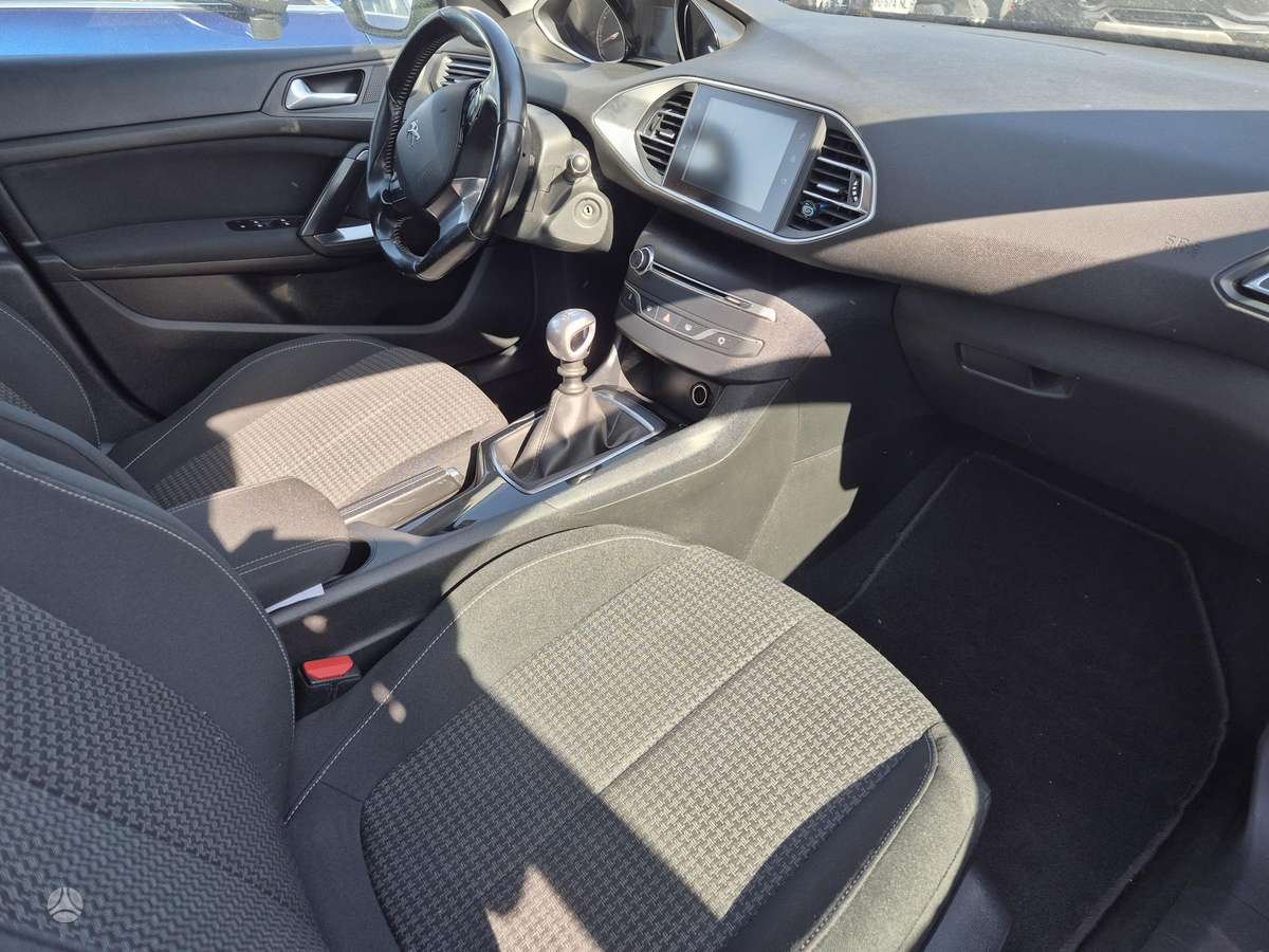 Peugeot 308, 1.5 l., Универсал