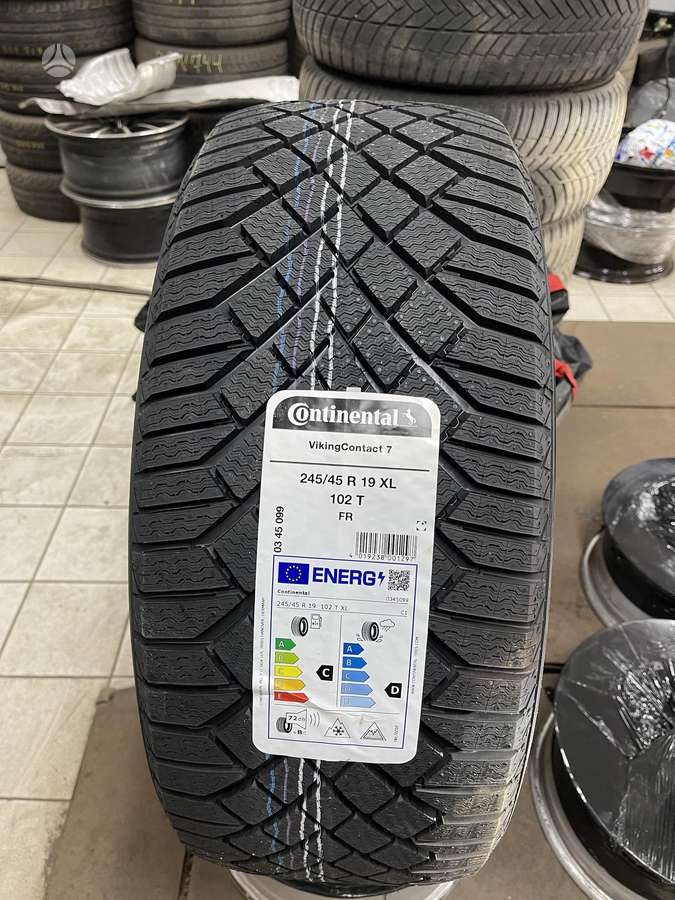 Continental VikingContact 7, winter 245/45 R19