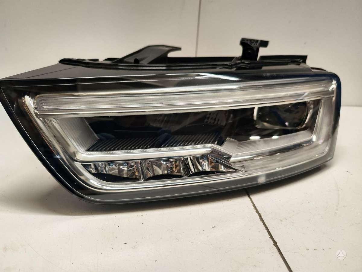 Audi Q3, 8u0941033