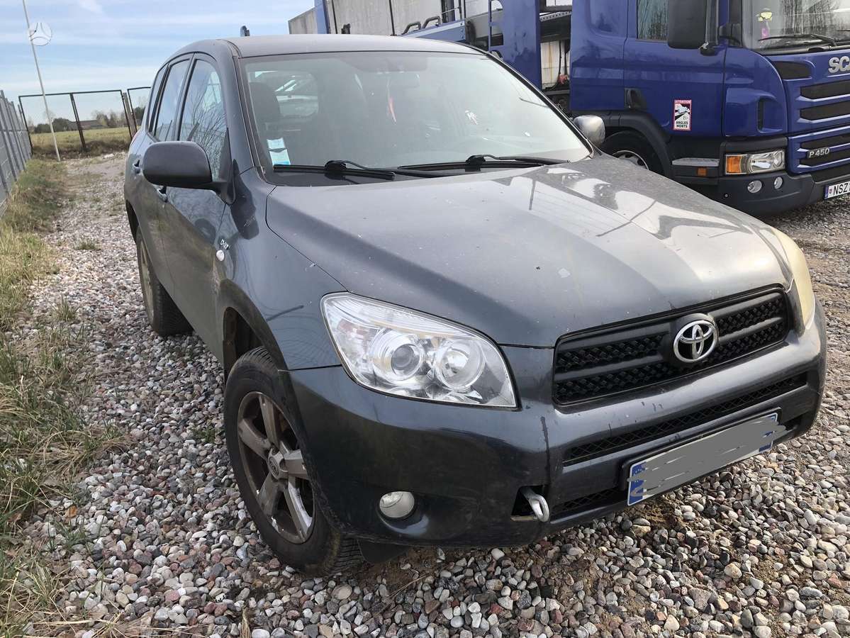 Toyota RAV4, 2006