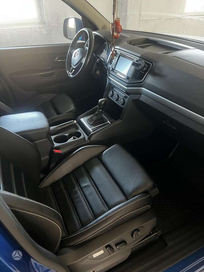 Volkswagen Amarok, 3.0 l., Пикап