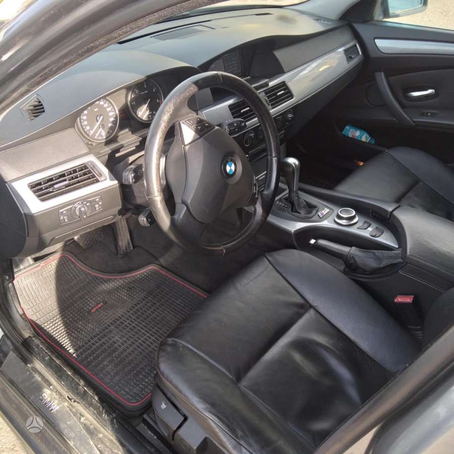 BMW 520, 2.0 l., universalas