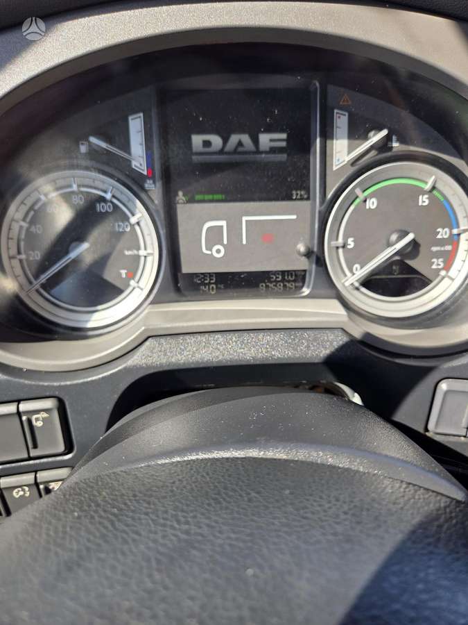 DAF XF 460 FT, double sleeper