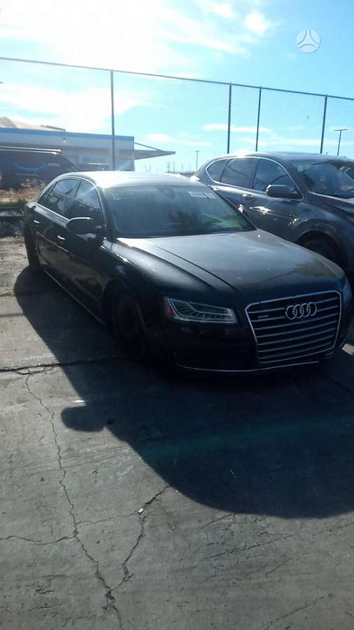 Audi A8, 3.0 l., Седан