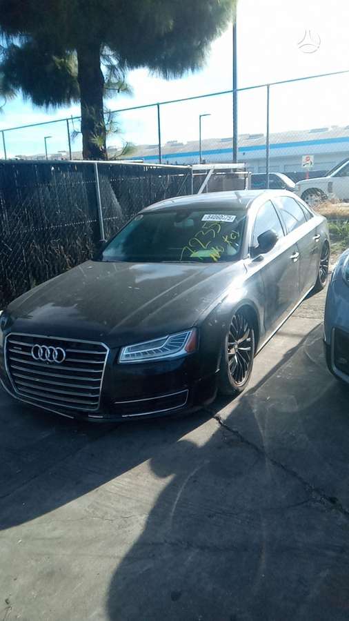 Audi A8, 3.0 l., Седан