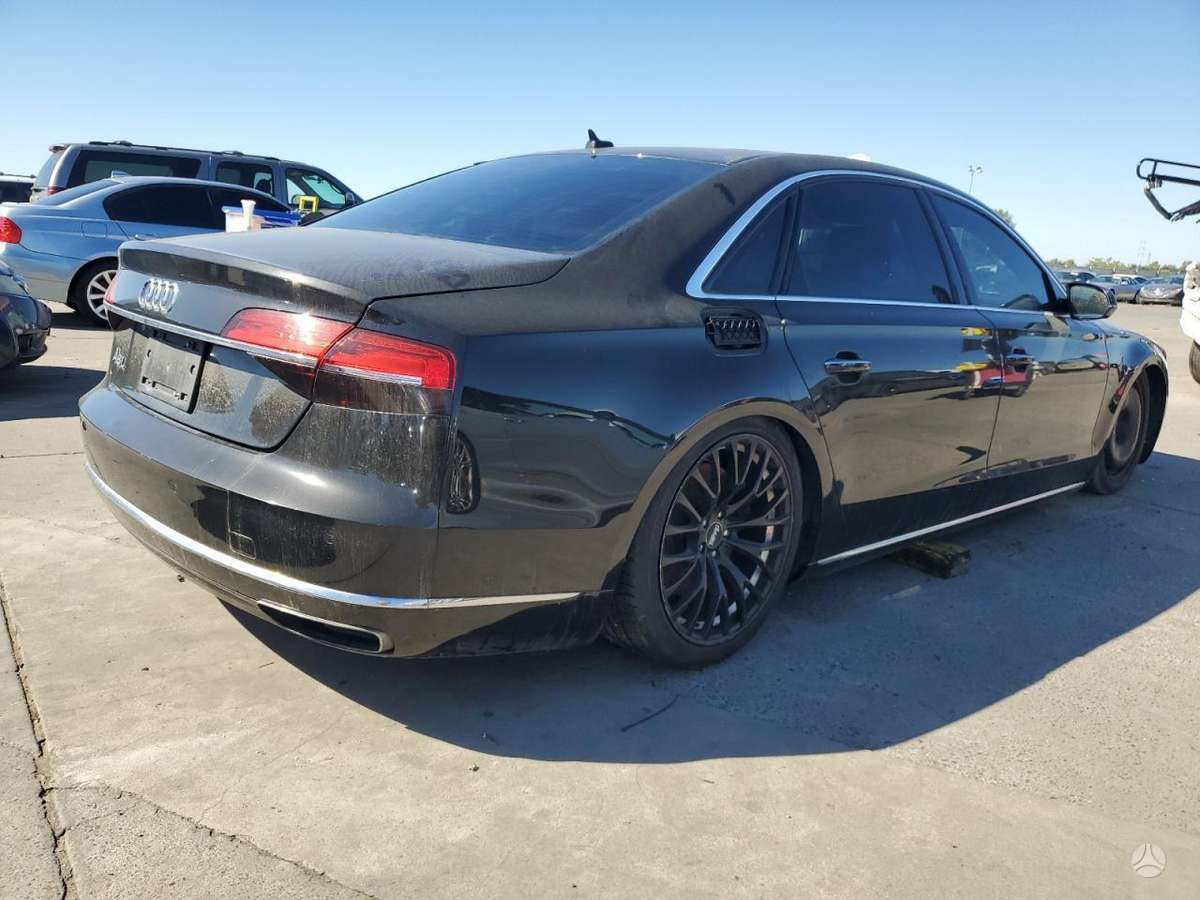 Audi A8, 3.0 l., Седан