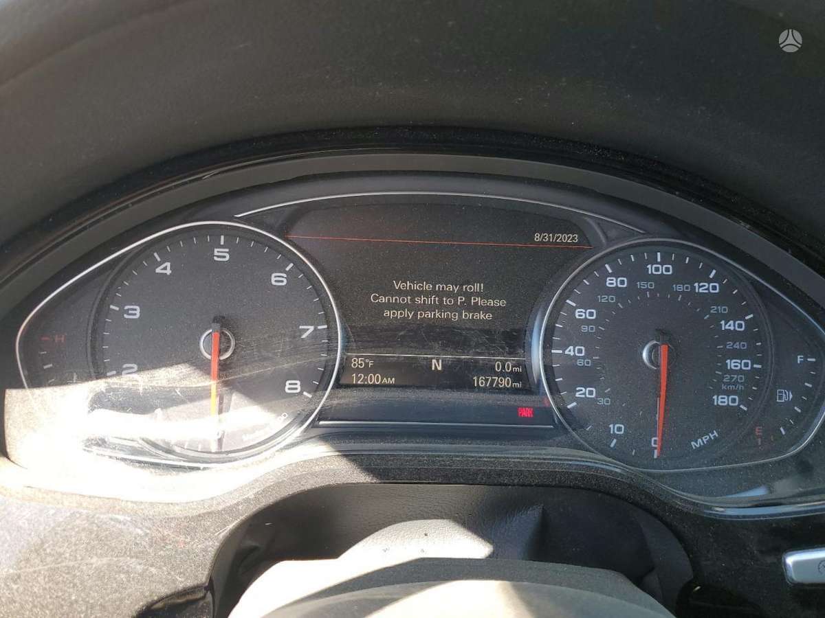Audi A8, 3.0 l., Седан