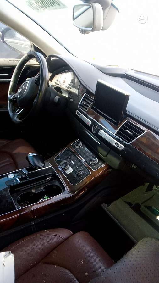 Audi A8, 3.0 l., Седан
