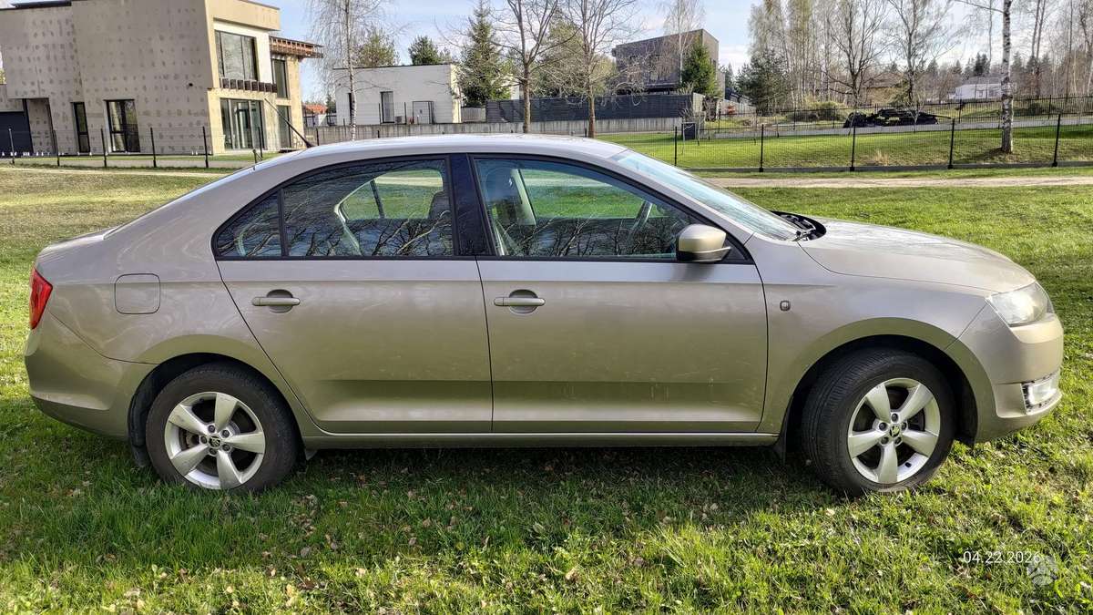 Skoda Rapid, 1.2 l., Хэтчбек