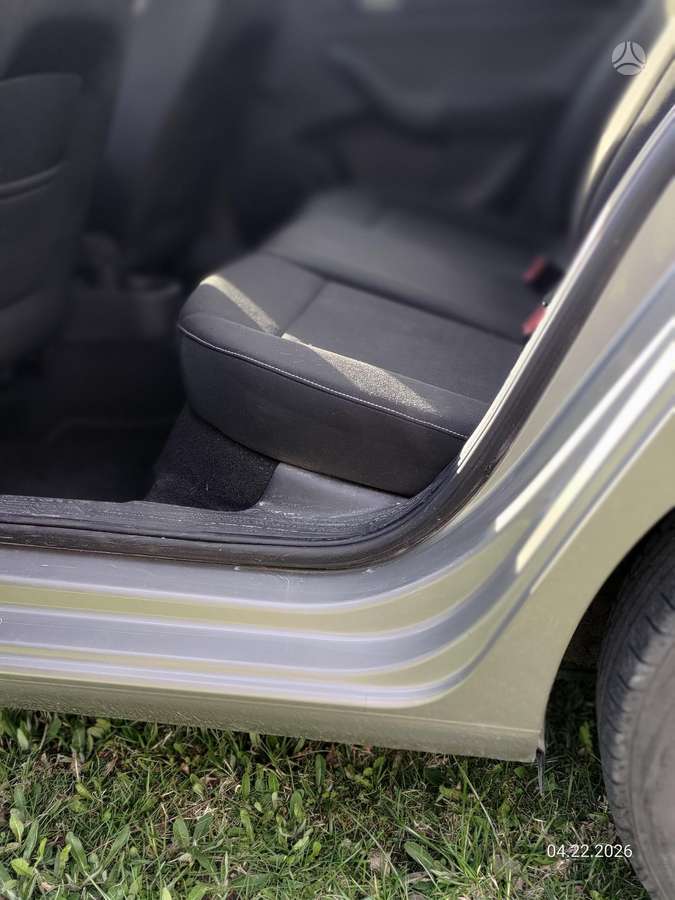 Skoda Rapid, 1.2 l., Хэтчбек