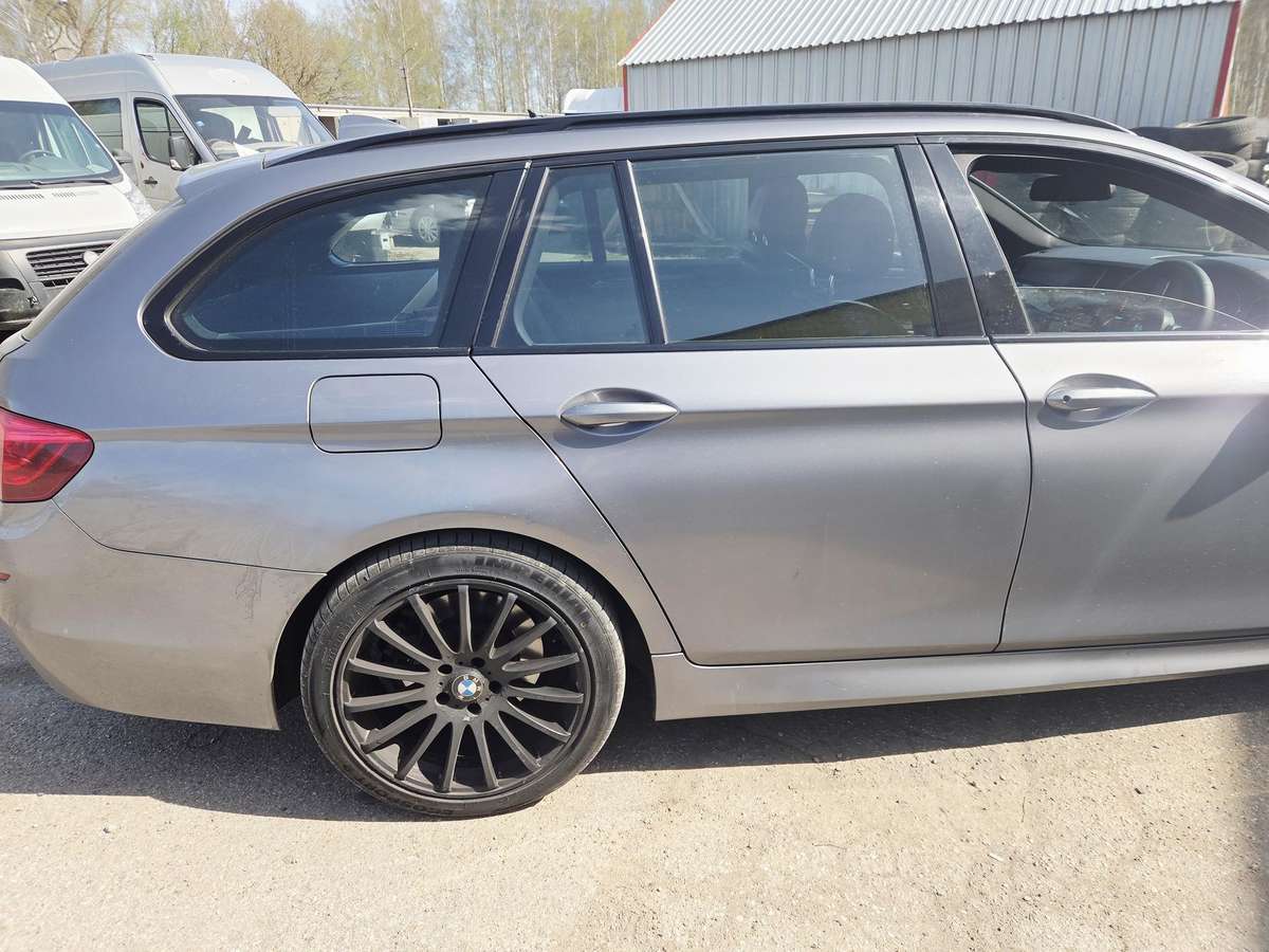 BMW 520 Kodas a52 m paketas