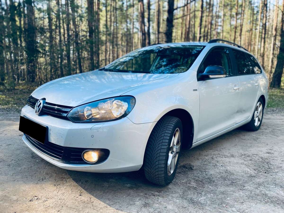 Volkswagen Golf - 2