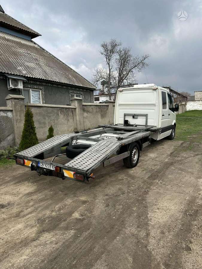 Volkswagen Crafter, auto transporters