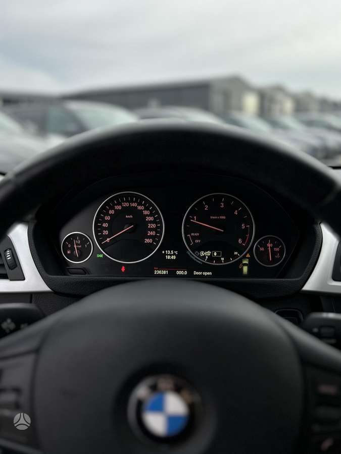 BMW 318, 2.0 l., Универсал