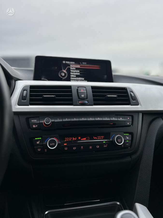 BMW 318, 2.0 l., Универсал