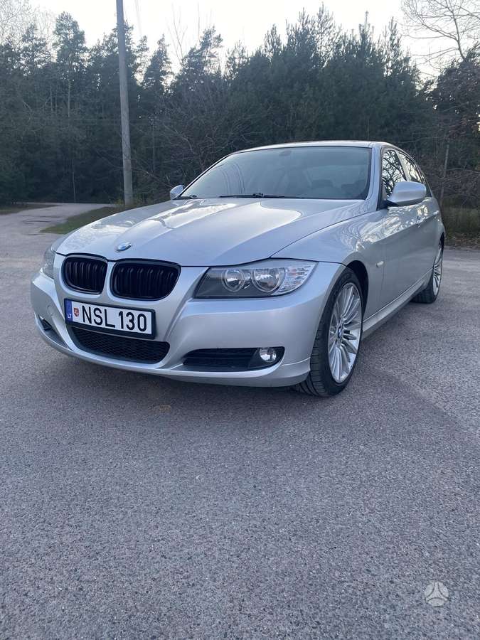 BMW 318, 2.0 l., Седан
