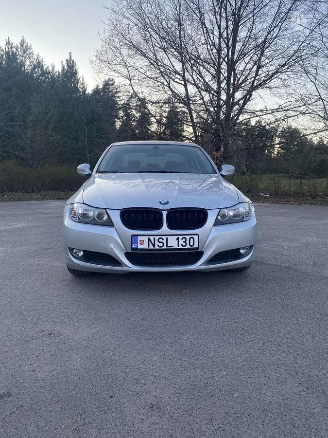 BMW 318, 2.0 l., Седан