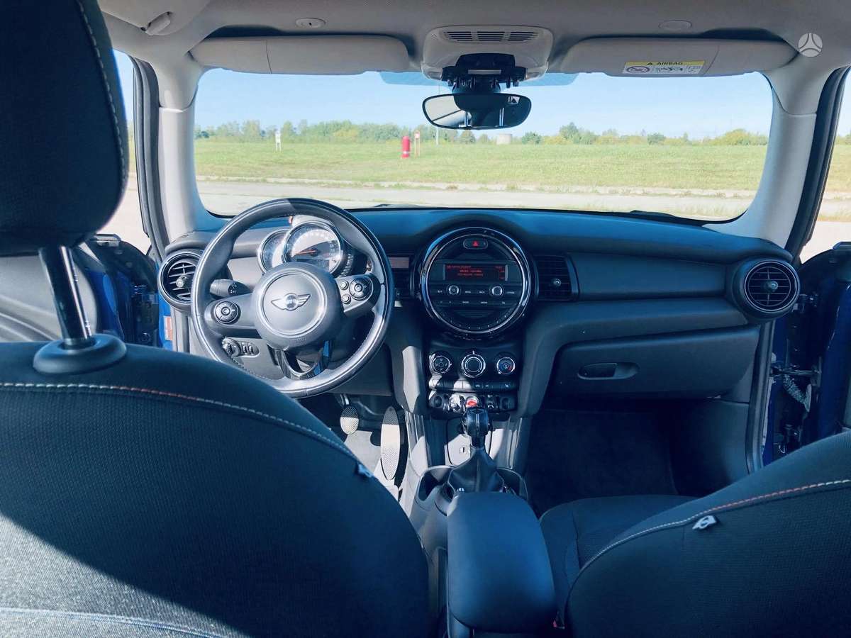 Mini Cooper, 1.5 l., Хэтчбек