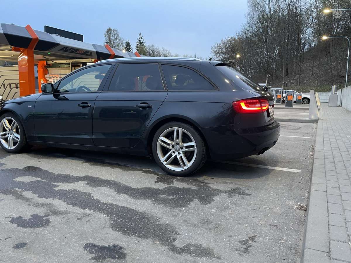 Audi A4, 2.0 l., Универсал