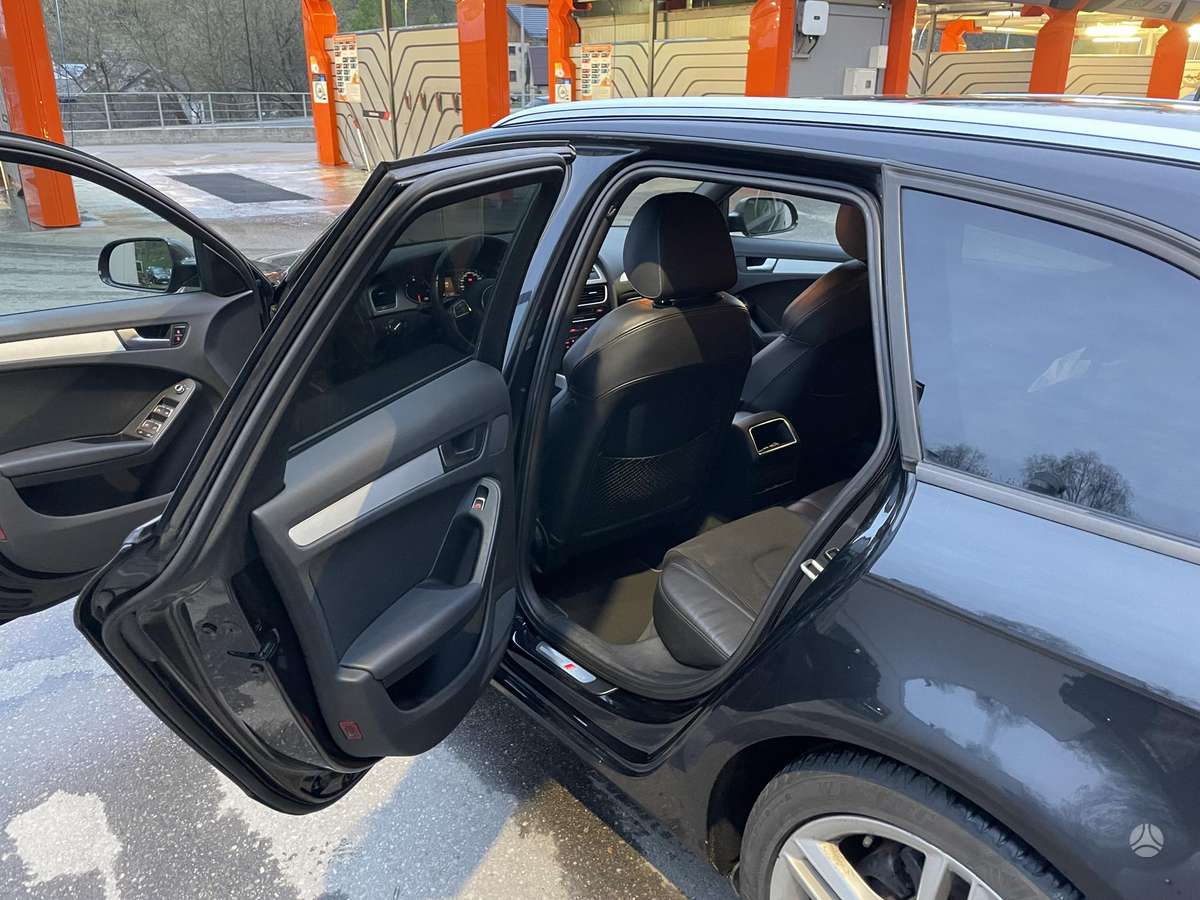 Audi A4, 2.0 l., Универсал