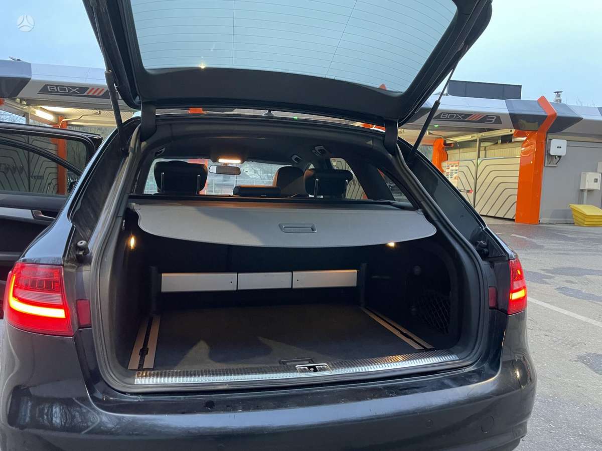 Audi A4, 2.0 l., Универсал