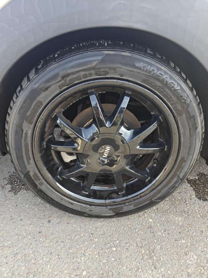 Mini Cooper, 1.6 l., hatchback