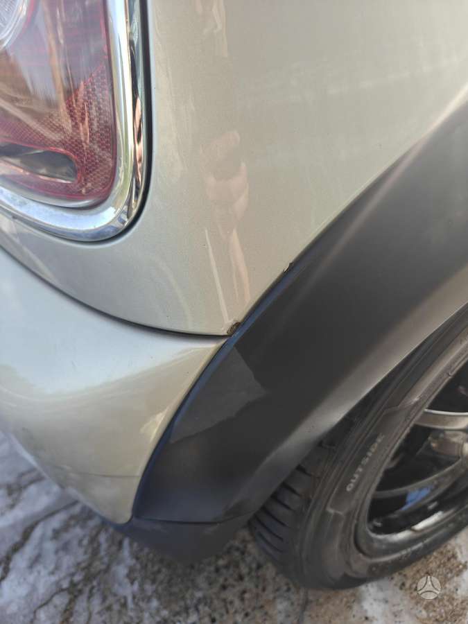 Mini Cooper, 1.6 l., hatchback