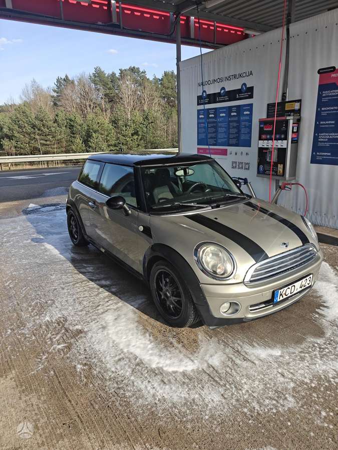 Mini Cooper, 1.6 l., Хэтчбек