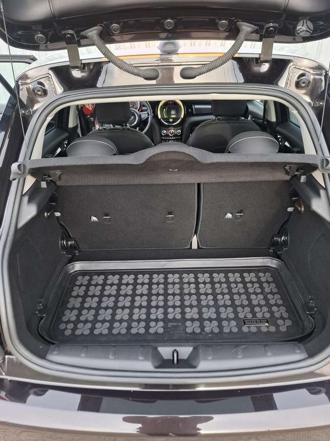 Mini One, 1.5 l., hatchback