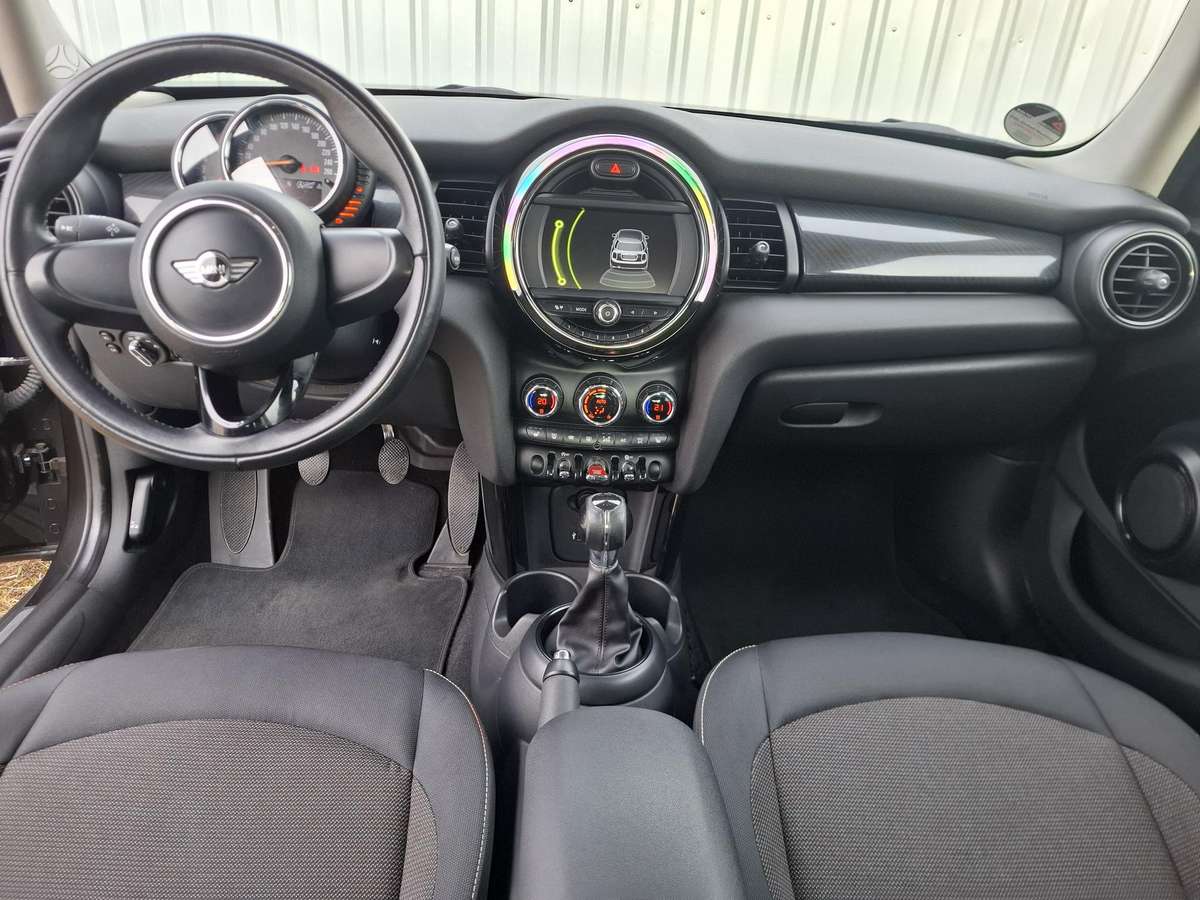 Mini One, 1.5 l., hatchback