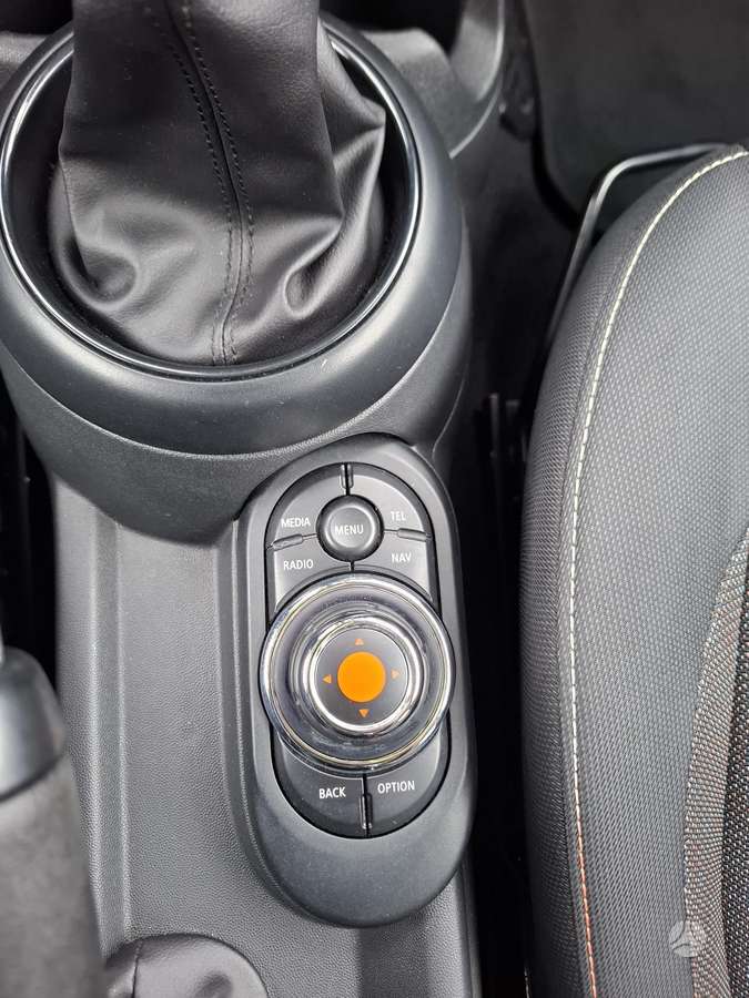 Mini One, 1.5 l., hatchback