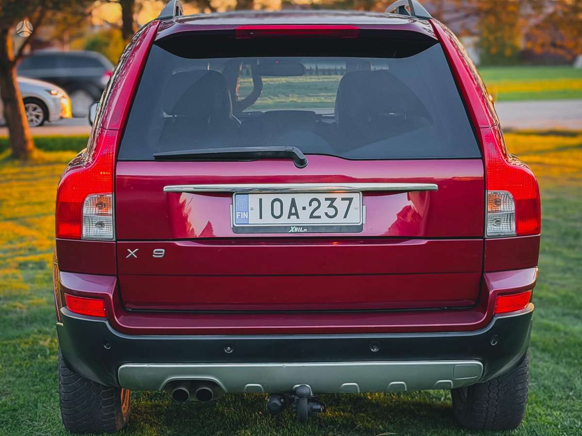 Volvo XC90 - 8