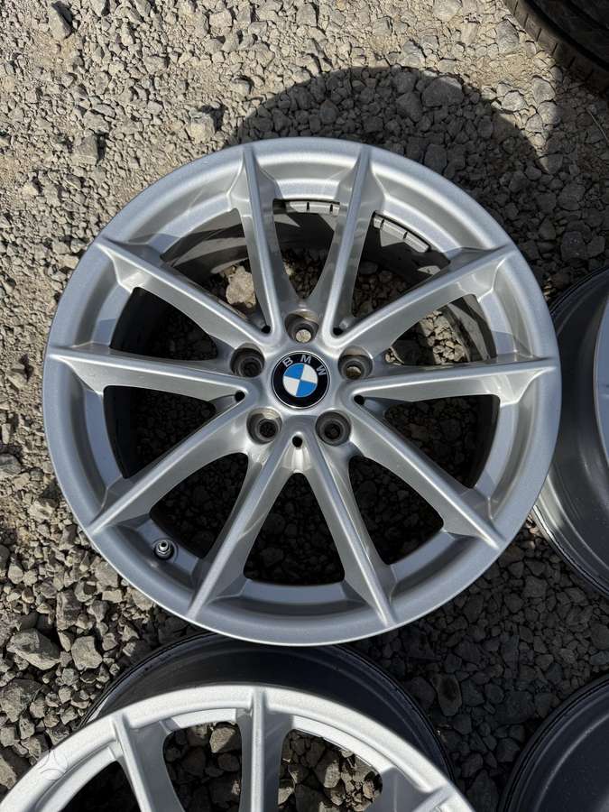 BMW, lengvojo lydinio, R17