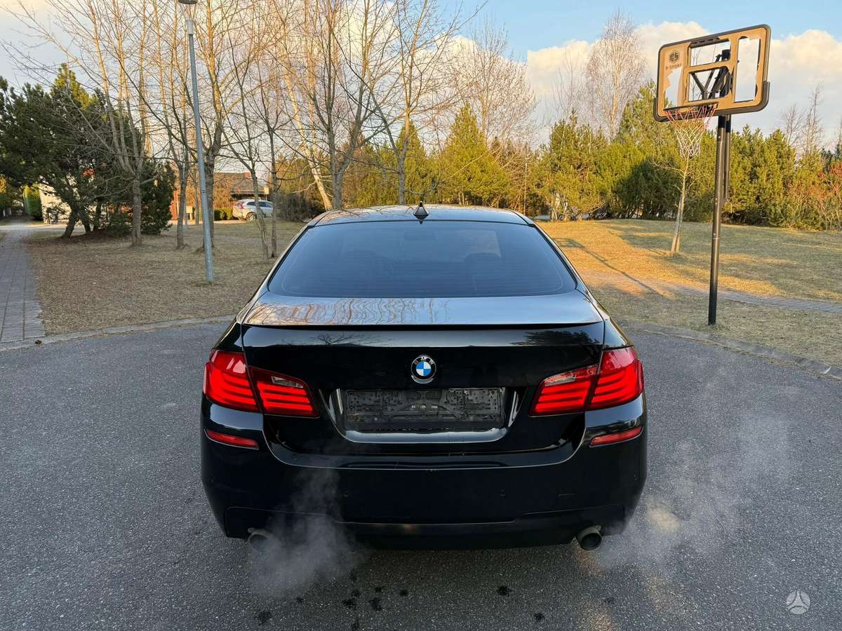 BMW 535, 3.0 l., Седан