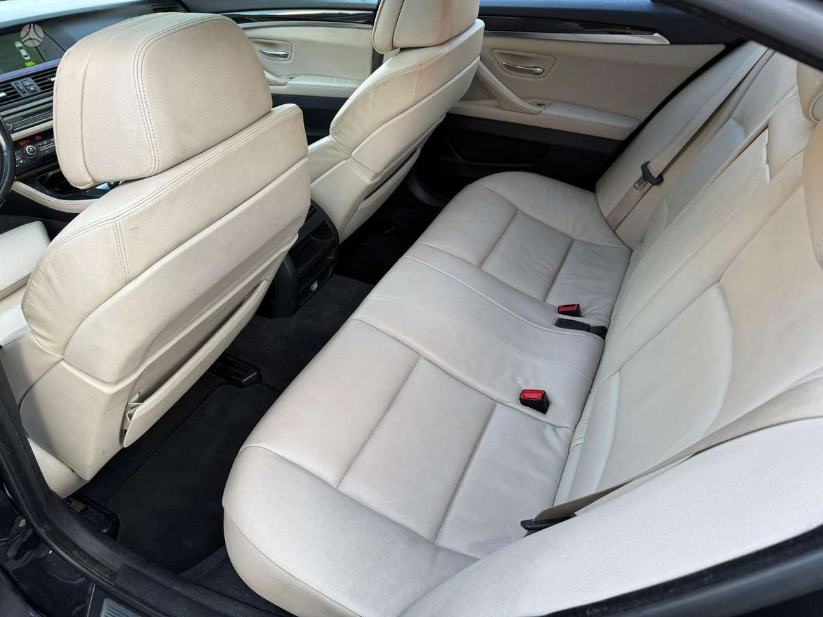 BMW 535, 3.0 l., Седан