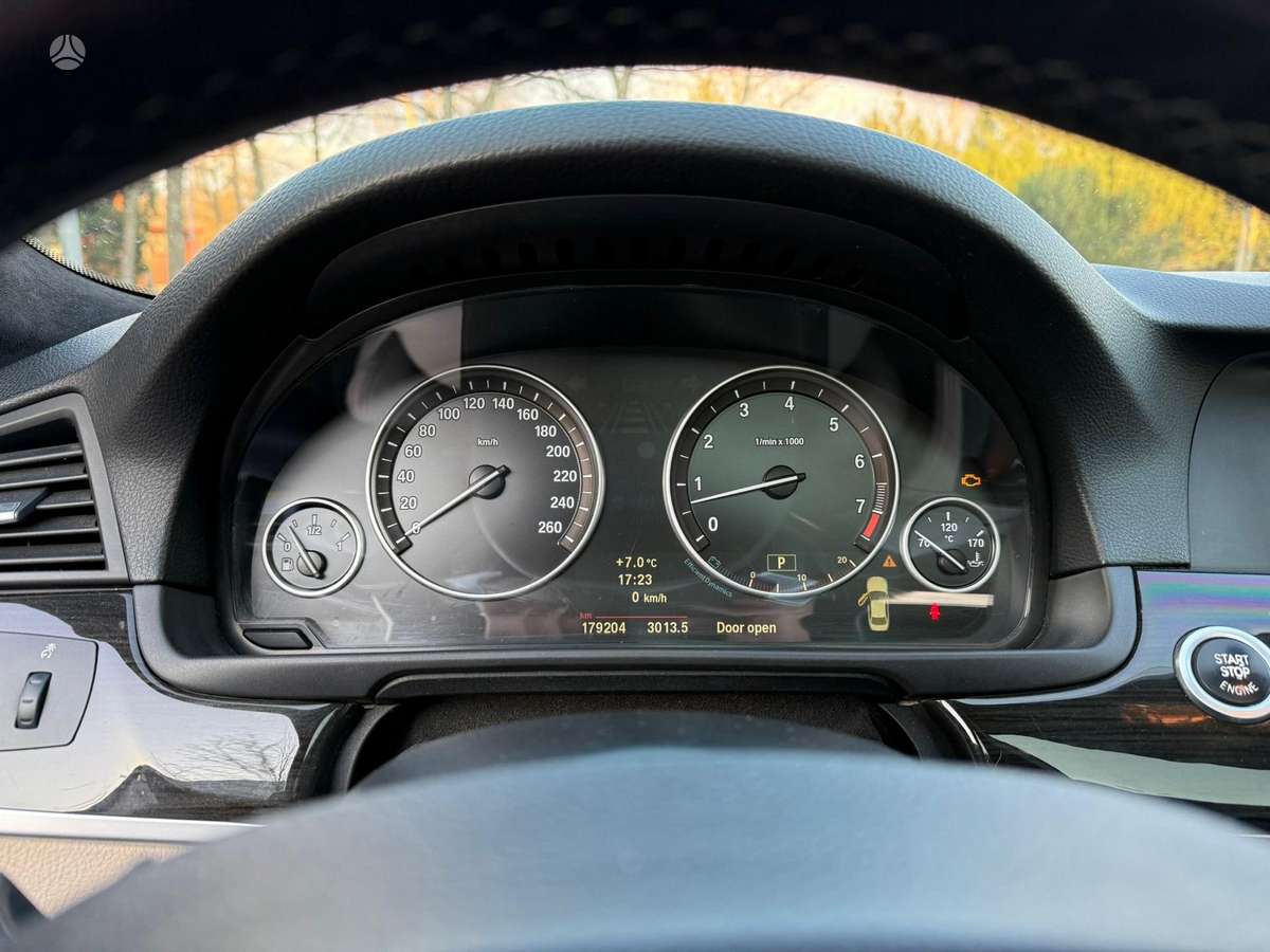 BMW 535, 3.0 l., Седан