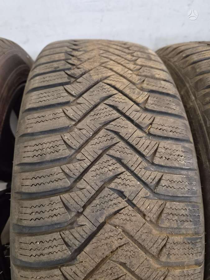 Toyota, lengvojo lydinio, R17