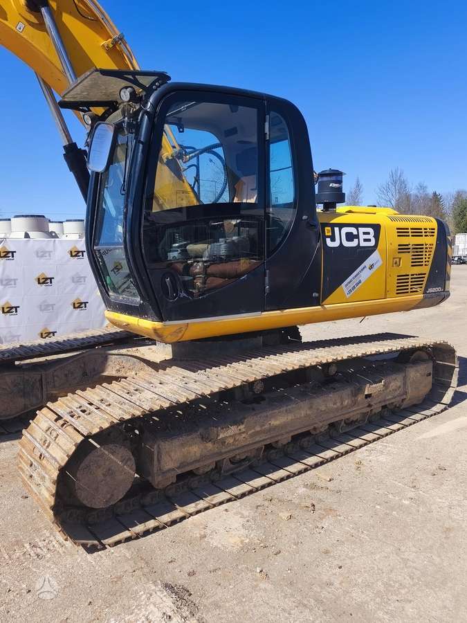 JCB JS200LC, ekskavatori