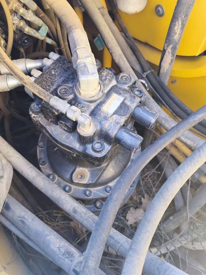 JCB JS200LC, ekskavatori