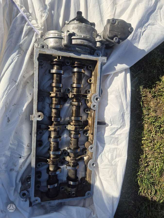 Audi A3 crankshaft, cylinder head, engine