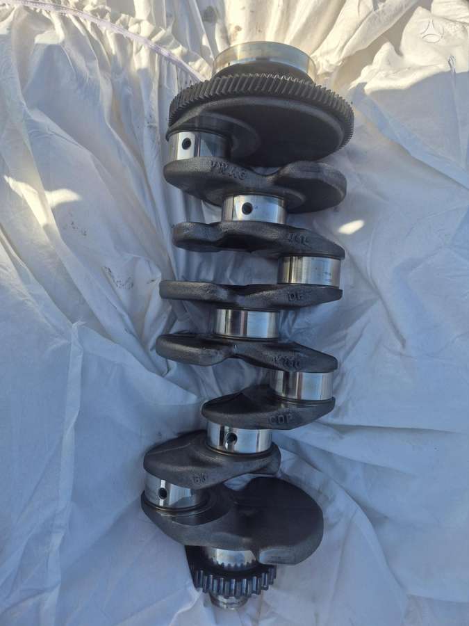 Audi A3 crankshaft, cylinder head, engine