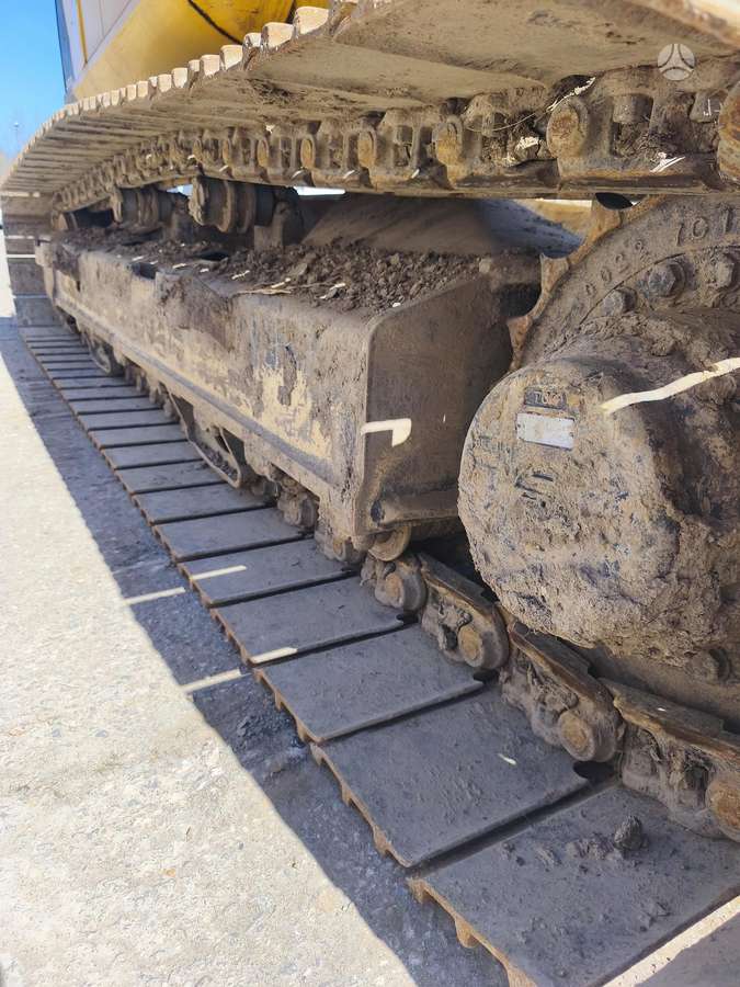 JCB JS200LC, excavator