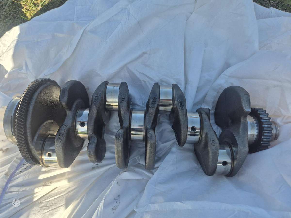 Audi A3 crankshaft, cylinder head, engine