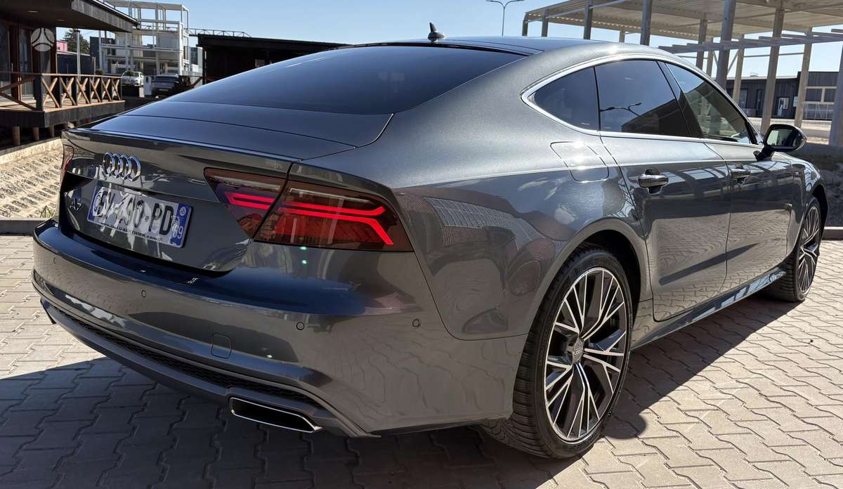 Audi A7, 3.0 l., Хэтчбек